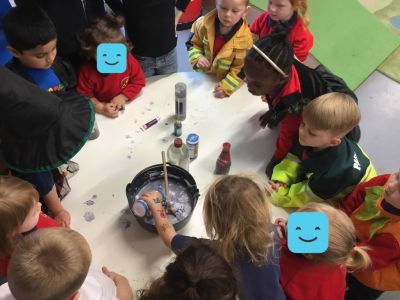 98F0A5168BAE47228CBD627C5BEF2D7F